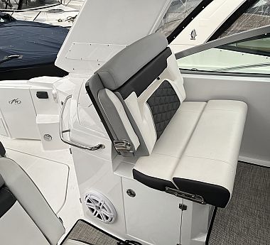 MONTEREY 335 SY, model2020, stan idealny, przejęcie leasingu